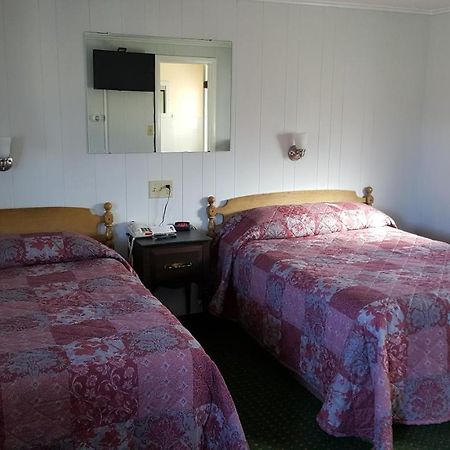 Newport Motel Bagian luar foto